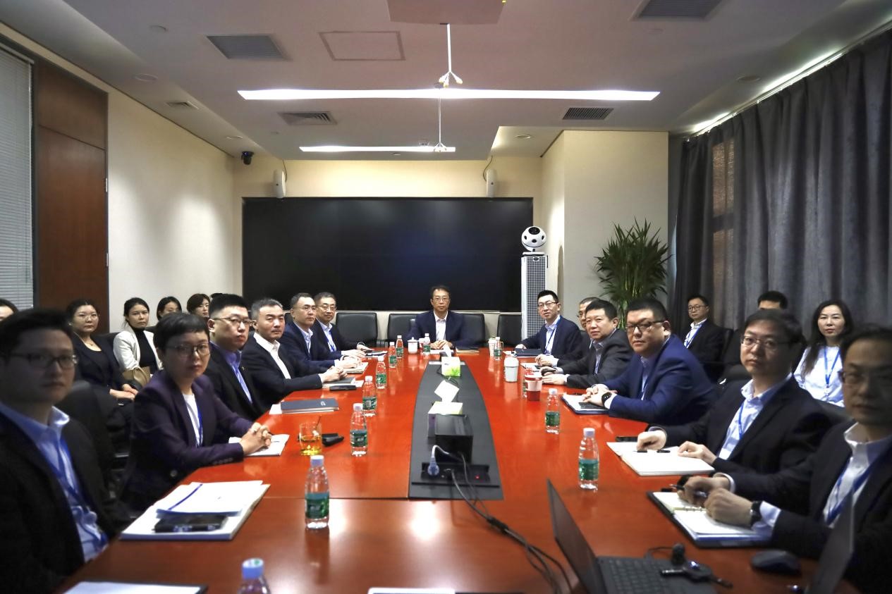 11. 万达电影召开月度经营分析会.jpg