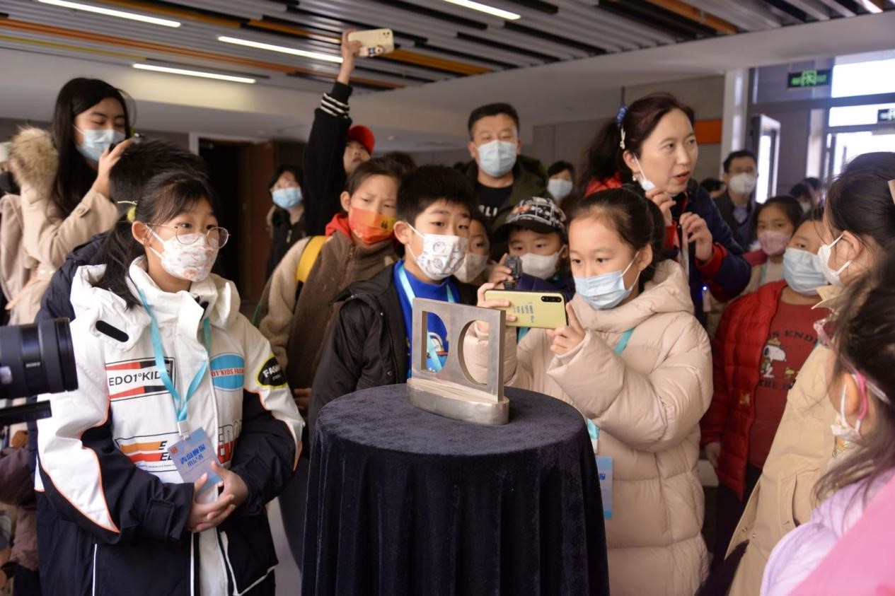 13. 万达电影举办《流浪地球2》系列科普研学.jpg